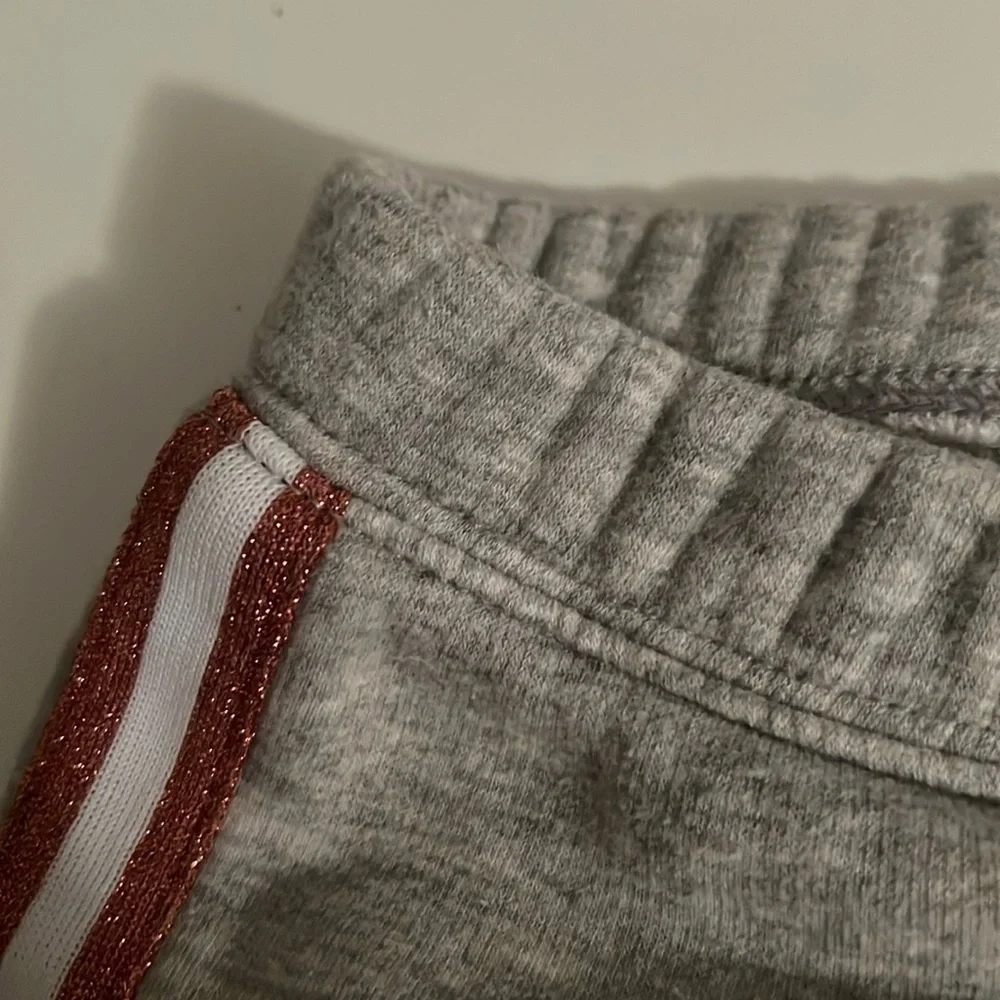 👧🏻Gap - two pants!!! Size XL girls